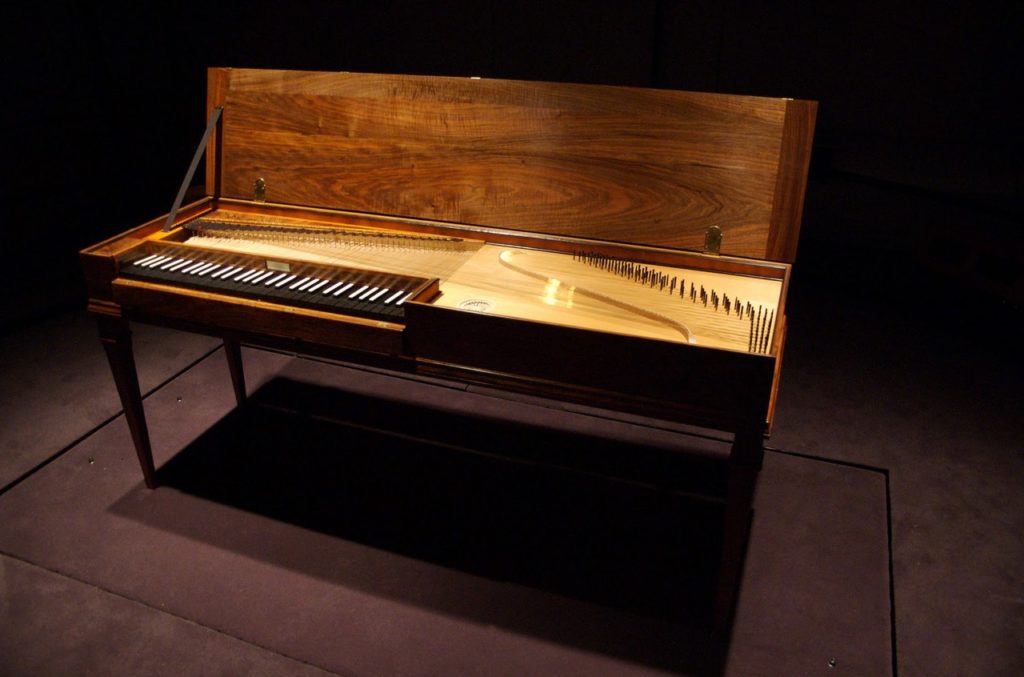 История  возникновения фортепьяно: кем создано?