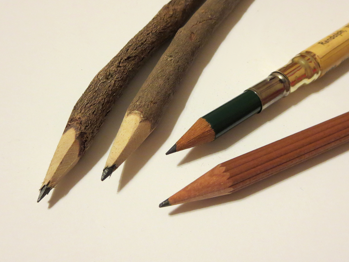 , История возникновения карандаша: графит в деревянной рубашке.